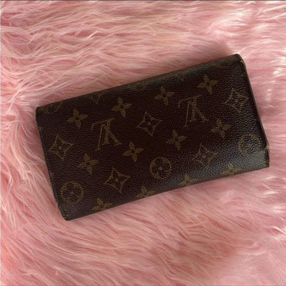 Louis Vuitton International wallet - Picture 2 of 9
